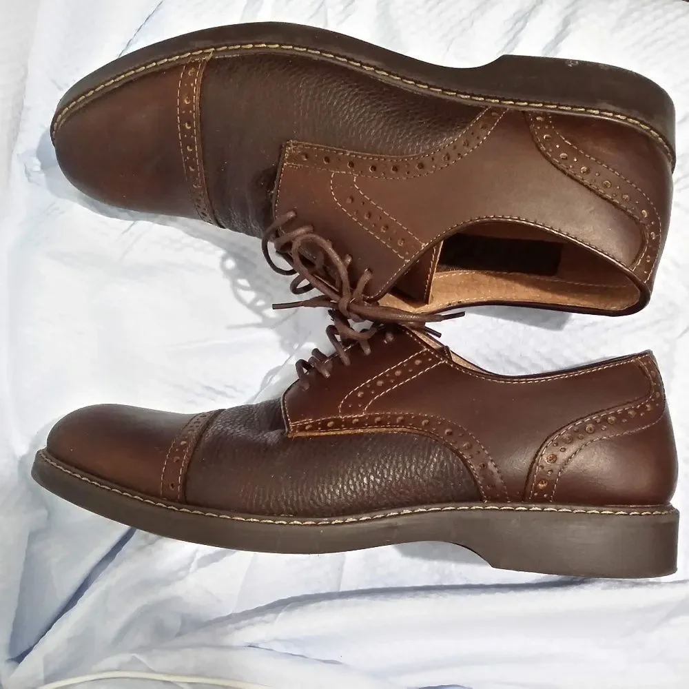 G.H. BASS & Co Parrish brown leather lace up 11D